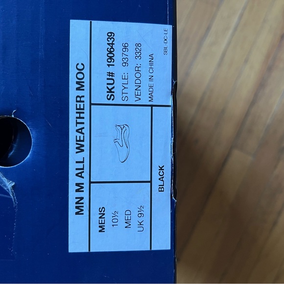 BRAND NEW IN BOX LANDS END MENS ALL-WEATHER MOCS - Picture 5 of 11